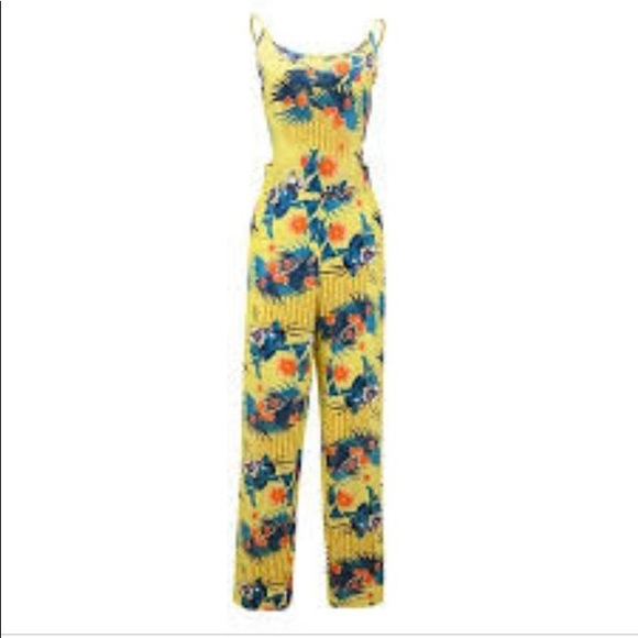 Sexy bow knot flower printed backless jumpsuit. - Picture 3 of 3